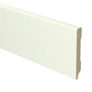 Moderne plint 90x12mm RAL 9010