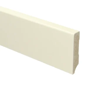 Moderne plint 70x15mm RAL 9001